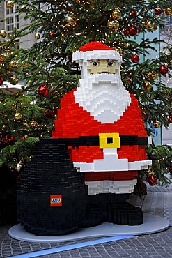 Father Christmas made of Lego bricks