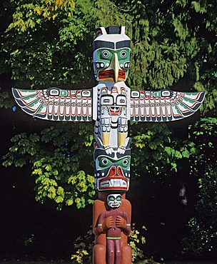 Totem pole, Stanley Park, Vancouver, British Columbia, Canada