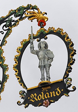 Beautiful old pub sign with a figure of Roland, wrought steel, Quedlinburg, Harz, Saxony-Anhalt, Germany, Europe