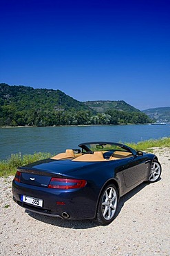 Aston Martin V8 Vantage sports car