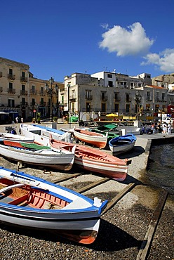 Small fishing boats and houses in the port of Marina Corta in the city of Lipari on Lipari Island, Aeolian or Lipari Islands, Tyrrhenian Sea, South Italy, Italy, Europe