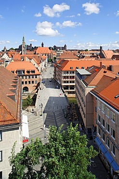 Fleischbruecke Bridge, Pegnitz River, Nuremberg Castle or Kaiserburg, historic city centre, Nuremberg, Middle Franconia, Bavaria, Germany, Europe