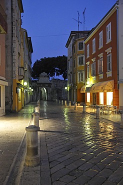 Poljana pape Aleksandra III, alley, deserted, reflections, dusk, Zadar, Croatia, Europe