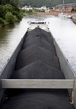 Vessel loaded with coal on the river Saar in Mettlach, Saarland, Germany, Europe