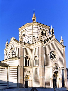 Famedio memorial chapel by architect Carlo Maciachini, Monumental Cemetery, Milan, Lombardy, Italy, Europe