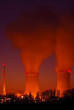 Nuklear power station at night, Grafenrheinfeld, Unterfranken, Bavaria, Germany