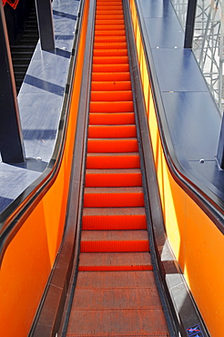 Escalator, Zeche Zollverein, Zollverein Coal Mine Industrial Complex, Essen, North Rhine-Westphalia, Germany, Europe