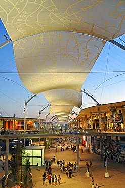 Sunshade, Pavilions, dusk, evening mood, Expo 2008, World Fair, Zaragoza, Aragon, Spain, Europe