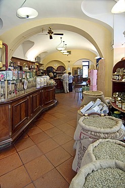 Coffe shop in Alba Piedmont Piemonte Italy Casa del Cafe in hte Via Cavour Bar Cafe roasting establishment