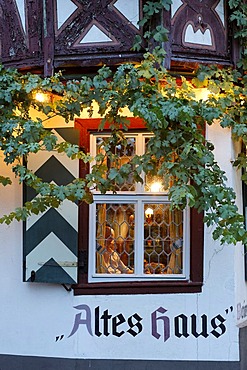 A cosy restaurant called Old House, Bacharach on the Rhine, Rheinland-Pfalz, Germany