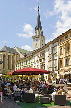 Pedestrian area in Villach, at back the Church of St. Jakob, Carinthia, Austria, Europe