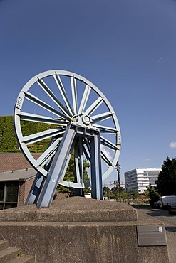 Cable sheave of the former Rheinpreussen Pit, Duisburg, North Rhine-Westphalia, Germany, Europe