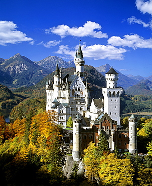 Neuschwanstein Castle in autumn, Panorama, Alp lake, Fuessen, Thannheimer Mountains, Allgaeu, Bavaria, Germany