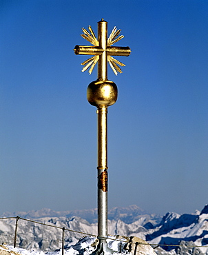 Summit cross at 2962 m or 9718 ft on the Zugspitze, Germany's highest mountain, Wetterstein Range, Werdenfels Region, Upper Bavaria, Bavaria, Germany, Europe