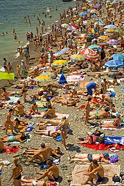 Crowded Public Beach, Promenade and Boardwalk of Jalta, Crimea, Ukraine, South-Easteurope, Europe,