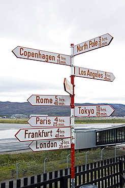 Directional sign Kangerlussuaq, (Sondrestroemfjord), Greenland