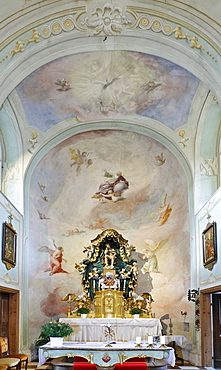 Altar featuring the suffering Redeemer on the Danube, Thenneberg Church, Triestingtal, Lower Austria, Austria