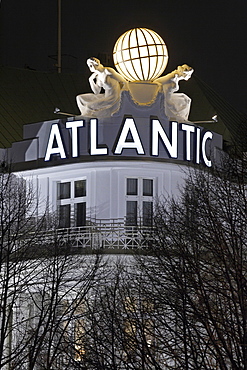 Hotel Atlantic Kempinski in Hamburg at night - city of Hamburg - Hamburg, Germany, Europe