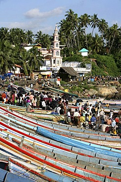 IND, India, Kerala, Trivandrum : Fishing village Vizhnijam, south of Trivandrum. Base for many fishermen and their boats. Fish market. |