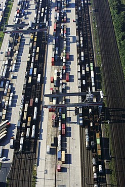 Container terminal, Cologne-Eifeltor, North Rhine-Westphalia, Germany