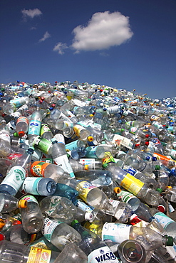 Plastic recycling, PET bottles and plastic rubbish are shredded and pressed, Essen, North Rhine-Westphalia, Germany, Europe