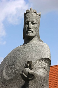 Statue in front of the National Museum in Vilnius, capital of Lithuania, Baltic States, North East Europe