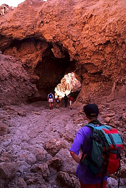 CHL, Chile, Atacama Desert: trekking tour in the Cordillera de la Sal.