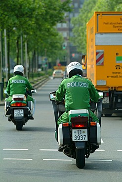 DEU, Germany, Duesseldorf : Police bike patrol.