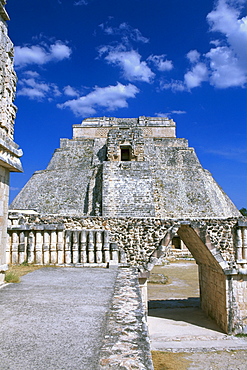 Maya temple, Uxmal, Yucatan, Mexico