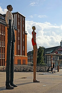 Bronze Sculpture Mann+Frau by Stephan Balkenhol, Hamburg, Germany