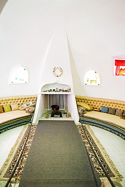 Sala Oval, Oval Room, relaxation room of Gala in the house of surrealist painter Salvador Dali and his wife Gala in Port Lligat, Girona Province, Spain