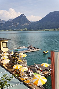 Swimming piers at Hotel "Im Weissen Rossl am Wolfgangsee", St. Wolfgang, Wolfgangsee lake, Salzkammergut, Upper Austria