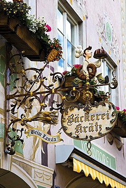 Shop sign advertising a bakery, Garmisch-Patenkirchen, Werdenfelser Land, Upper Bavaria, Bavaria, Germany, Europe