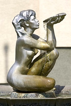 Figure of a fountain in front of a hotel in warshaw, poland