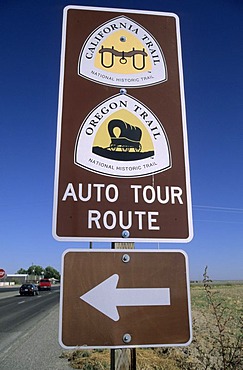 Sign for the theme route Oregon Trail and California Trail, Idaho, USA