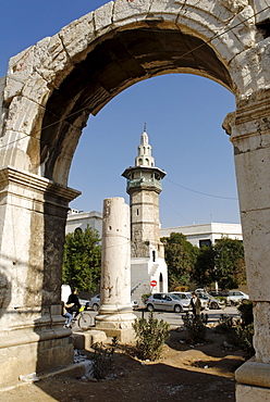 Roman city gate, old town of Damascus, Syria