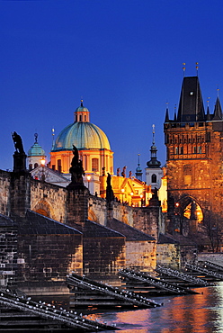 Charles Bridge at dusk, Prague, Czech Republic, Europe