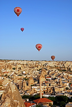 Hot-air ballon, Cappadocia, Turkey