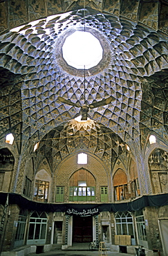 Cupola, old bazaar, Kashan, Iran