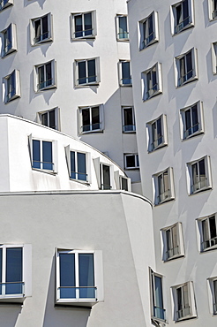 Buildings designed by Frank Gehry, Duesseldorf, North Rhine-Westphalia, Germany, Europe