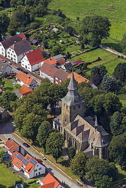 Aerial view, Church of St. Nicholas, Ruethen, Sauerland, North Rhine-Westphalia, Germany, Europe