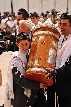 Jewish boy at the bar mitzvah ceremony, Jewish confirmation, in front of the Wailing Wall, Israel, Middle East, Orient