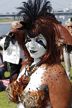 Cosplayer dressed as a bird of prey, with feathers and body painting, Japan Day, Duesseldorf, North Rhine-Westphalia, Germany, Europe