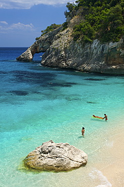 Beach, Cala Goloritze, Golfo di Orosei, Parco Nazionale del Gennargentu e Golfo di Goloritze, Sardinia, Italy, Europe