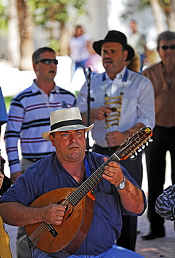 Folklore music at sunday market in Antigua , Fuerteventura , Kanarische Inseln