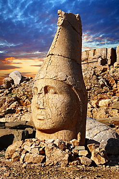 Broken statues around the tomb of Commagene King Antochius I on top of Mount Nemrut, Turkey