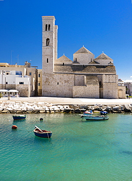 Fishing boats in the harbor, Romanesque Old Cathedral, San Corrado, Molfetta, Bari Province, Apulia, Italy, Europe