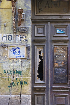 Rundown facade, Old Havana, Havana, Cuba, Central America