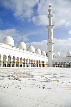 Sheikh Zayed Mosque, Abu Dhabi, Emirate of Abu Dhabi, United Arab Emirates, Asia