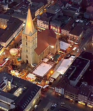 Aerial view, Pauluskirche church, the Christmas market and a skating rink at night, Hamm, Ruhr area, North Rhine-Westphalia, Germany, Europe